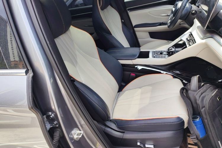 Used BYD Song PLUS New Energy 2021 EV Flagship Model Right Front Seat