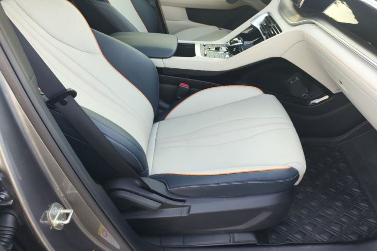 Used BYD Song PLUS New Energy 2021 DM-i 110KM Flagship Model Right Front Seat