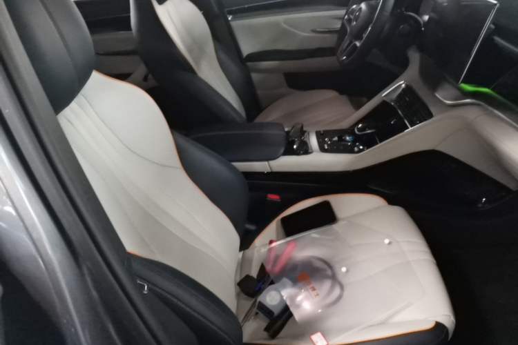 Used BYD Song PLUS New Energy 2021 DM-i 110KM Flagship PLUS Right Front Seat