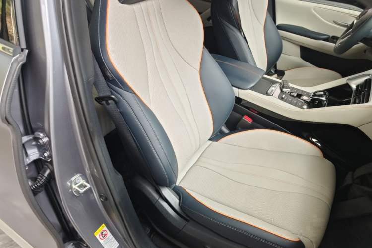Used BYD Song PLUS New Energy 2021 DM-i 110KM Flagship PLUS Right Front Seat