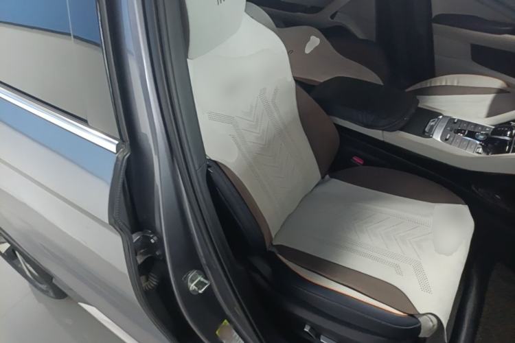 Used BYD Song PLUS New Energy 2021 DM-i 51KM Prestige Model Right Front Seat