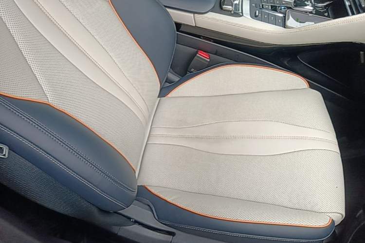Used BYD Song PLUS New Energy 2021 DM-i 110KM Flagship PLUS Right Front Seat