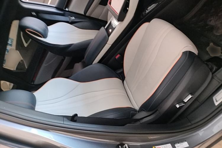Used BYD Song PLUS New Energy 2021 EV Flagship Model Right Front Seat