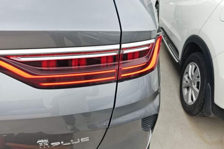 Used BYD Song PLUS New Energy 2021 DM-i 110KM Flagship PLUS Right Rear Taillight