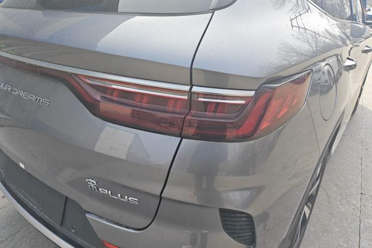 Used BYD Song PLUS New Energy 2021 DM-i 51KM Prestige Model Right Rear Taillight