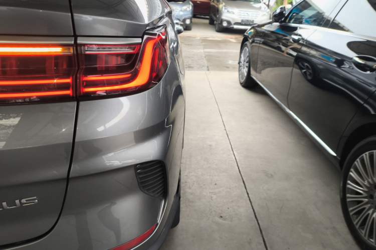 Used BYD Song PLUS New Energy 2021 DM-i 51KM Prestige Model Right Rear Taillight