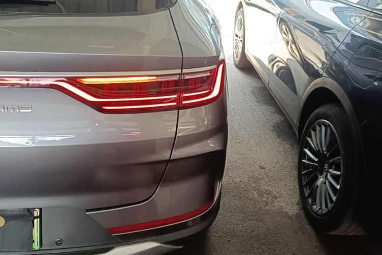 Used BYD Song PLUS New Energy 2021 DM-i 110KM Flagship Model Right Rear Taillight