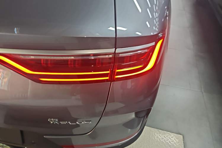 Used BYD Song PLUS New Energy 2021 DM-i 110KM Flagship Model Right Rear Taillight