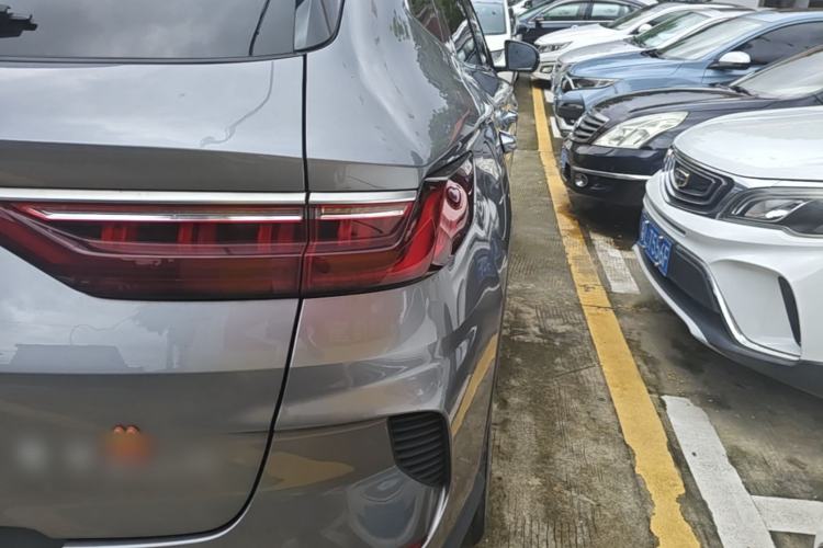 Used BYD Song PLUS New Energy 2021 DM-i 110KM Flagship PLUS Right Rear Taillight