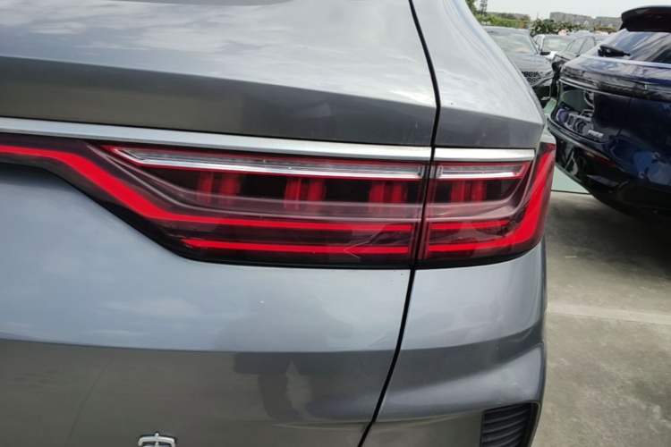 Used BYD Song PLUS New Energy 2021 EV Deluxe Model Right Rear Taillight