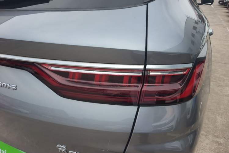Used BYD Song PLUS New Energy 2021 DM-i 110KM Flagship Model Right Rear Taillight