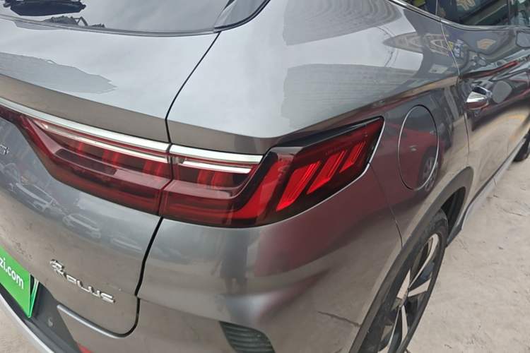Used BYD Song PLUS New Energy 2021 DM-i 110KM Flagship PLUS Right Rear Taillight