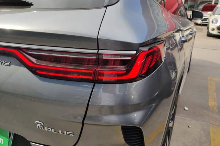 Used BYD Song PLUS New Energy 2021 DM-i 110KM Flagship PLUS Right Rear Taillight