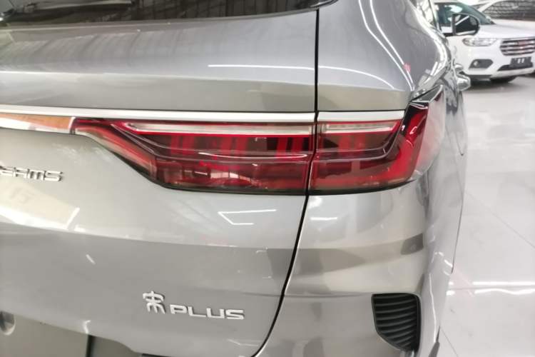 Used BYD Song PLUS New Energy 2021 DM-i 110KM Flagship PLUS Right Rear Taillight