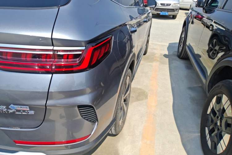 Used BYD Song PLUS New Energy 2021 DM-i 110KM Flagship PLUS Right Rear Taillight