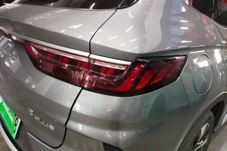Used BYD Song PLUS New Energy 2021 DM-i 110KM Flagship PLUS Right Rear Taillight