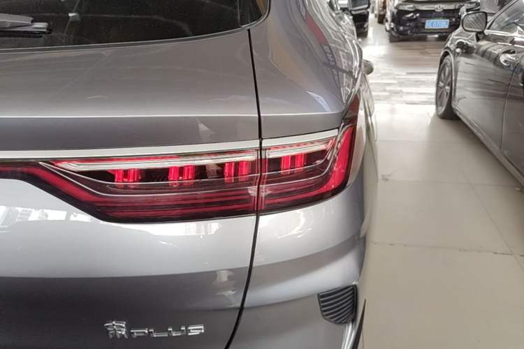 Used BYD Song PLUS New Energy 2021 EV Flagship Model Right Rear Taillight