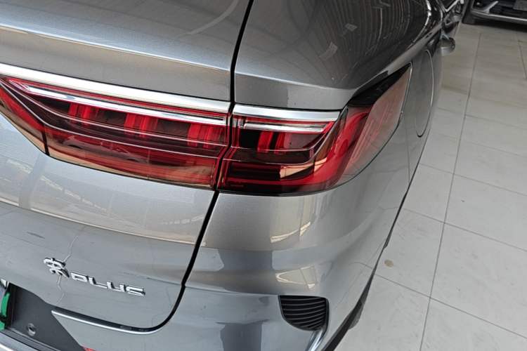Used BYD Song PLUS New Energy 2021 DM-i 110KM Flagship Model Right Rear Taillight