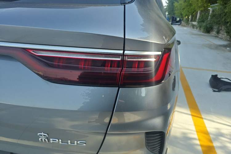 Used BYD Song PLUS New Energy 2021 DM-i 110KM Flagship PLUS Right Rear Taillight