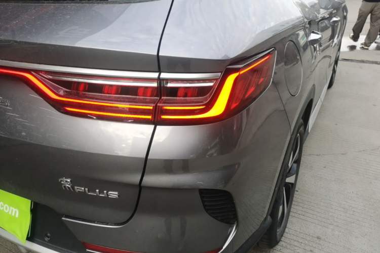 Used BYD Song PLUS New Energy 2021 EV Deluxe Model Right Rear Taillight