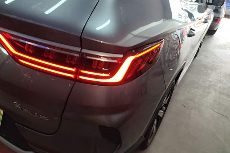 Used BYD Song PLUS New Energy 2021 DM-i 110KM Flagship PLUS Right Rear Taillight