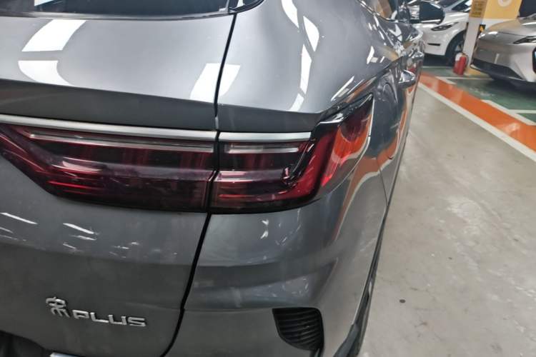 Used BYD Song PLUS New Energy 2021 EV Flagship Model Right Rear Taillight