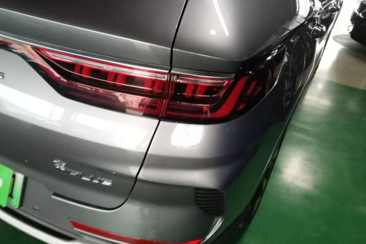 Used BYD Song PLUS New Energy 2021 DM-i 110KM Flagship PLUS Right Rear Taillight