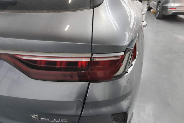 Used BYD Song PLUS New Energy 2021 DM-i 110KM Flagship PLUS Right Rear Taillight