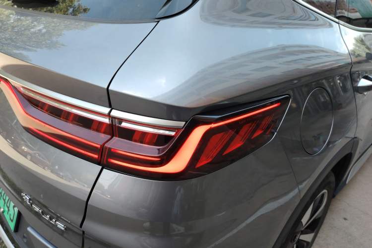 Used BYD Song PLUS New Energy 2021 DM-i 110KM Flagship Model Right Rear Taillight