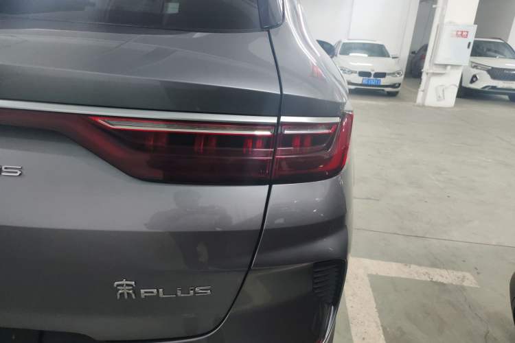 Used BYD Song PLUS New Energy 2021 DM-i 51KM Prestige Model Right Rear Taillight