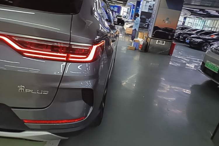 Used BYD Song PLUS New Energy 2021 DM-i 110KM Flagship PLUS Right Rear Taillight