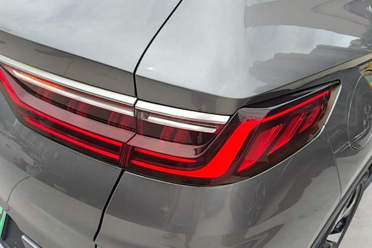 Used BYD Song PLUS New Energy 2021 EV Deluxe Model Right Rear Taillight