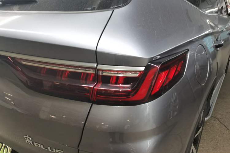 Used BYD Song PLUS New Energy 2021 DM-i 110KM Flagship PLUS Right Rear Taillight