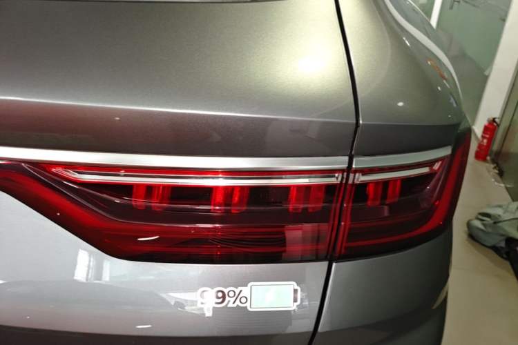 Used BYD Song PLUS New Energy 2021 DM-i 110KM Flagship PLUS Right Rear Taillight