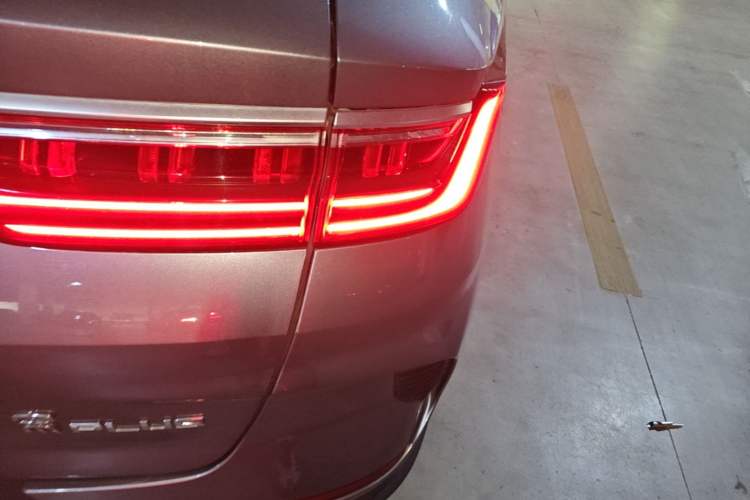 Used BYD Song PLUS New Energy 2021 DM-i 110KM Flagship PLUS Right Rear Taillight