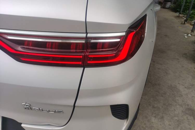 Used BYD Song PLUS New Energy 2021 EV Deluxe Model Right Rear Taillight