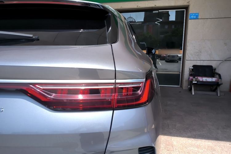 Used BYD Song PLUS New Energy 2021 DM-i 51KM Prestige Model Right Rear Taillight