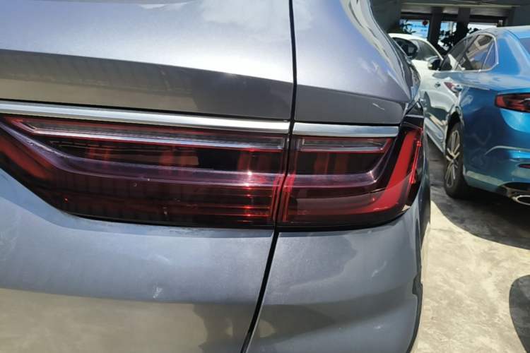 Used BYD Song PLUS New Energy 2021 DM-i 110KM Flagship PLUS 5G Edition Right Rear Taillight