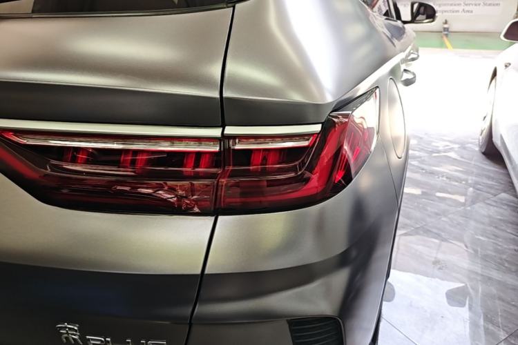 Used BYD Song PLUS New Energy 2021 DM-i 110KM Flagship PLUS Right Rear Taillight