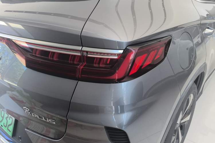 Used BYD Song PLUS New Energy 2021 DM-i 110KM Flagship PLUS Right Rear Taillight