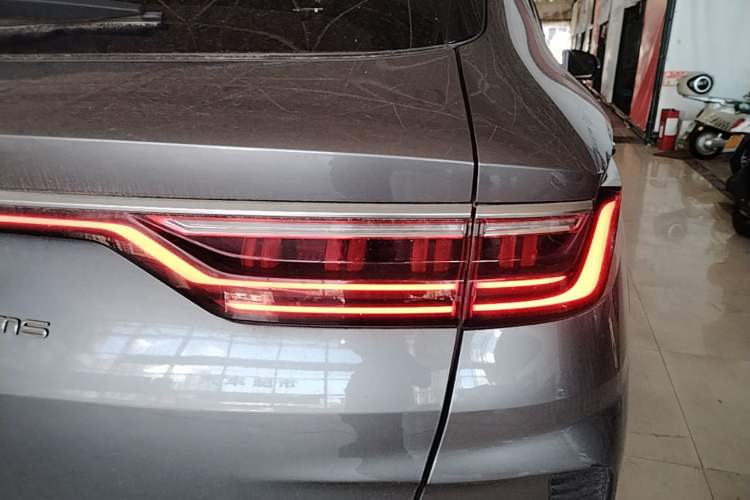 Used BYD Song PLUS New Energy 2021 DM-i 51KM Prestige Model Right Rear Taillight