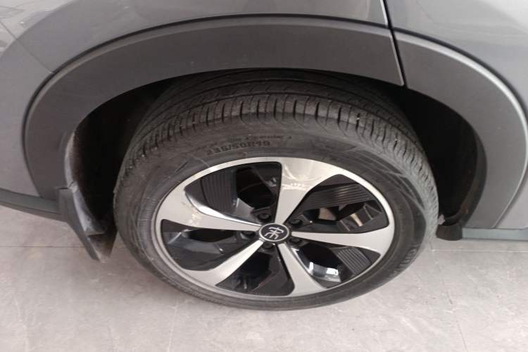 Used BYD Song PLUS New Energy 2021 DM-i 51KM Prestige Model Right Rear Wheel Hub