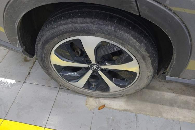 Used BYD Song PLUS New Energy 2021 EV Deluxe Model Right Rear Wheel Hub