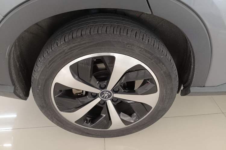 Used BYD Song PLUS New Energy 2021 EV Deluxe Model Right Rear Wheel Hub