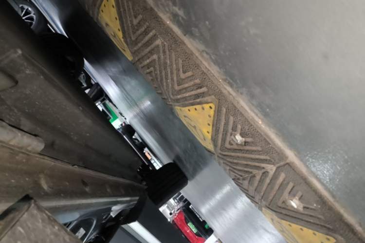 Used BYD Song PLUS New Energy 2021 EV Deluxe Model Right Side Sill