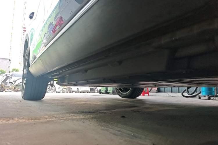 Used BYD Song PLUS New Energy 2021 EV Deluxe Model Right Side Sill