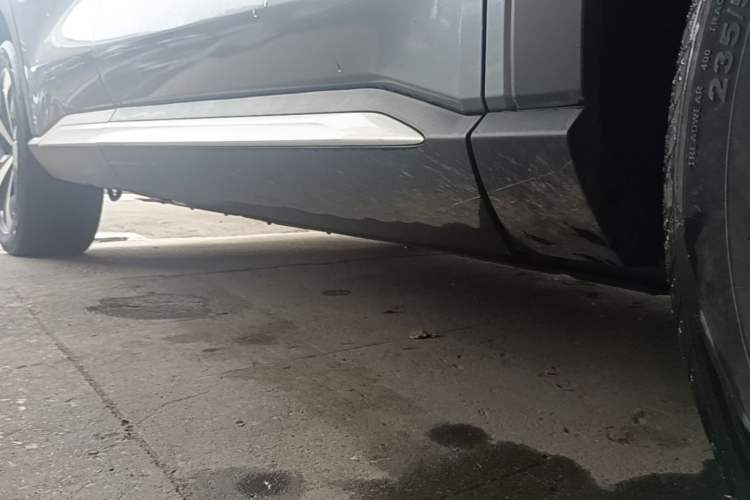 Used BYD Song PLUS New Energy 2021 EV Deluxe Model Right Side Sill