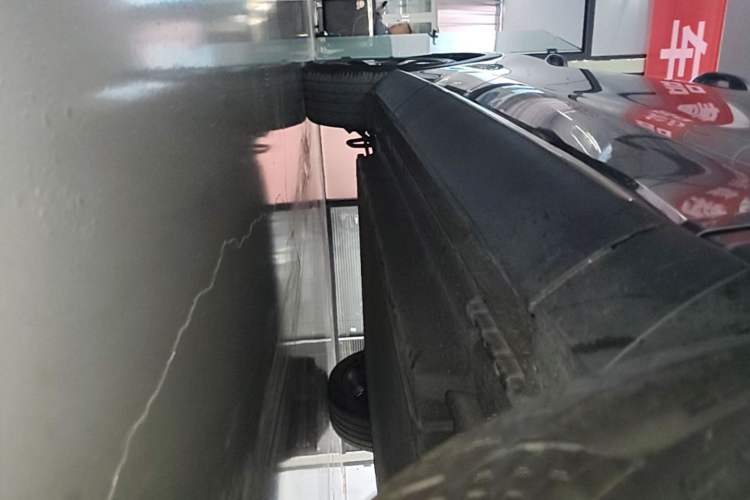 Used BYD Song PLUS New Energy 2021 EV Deluxe Model Right Side Sill