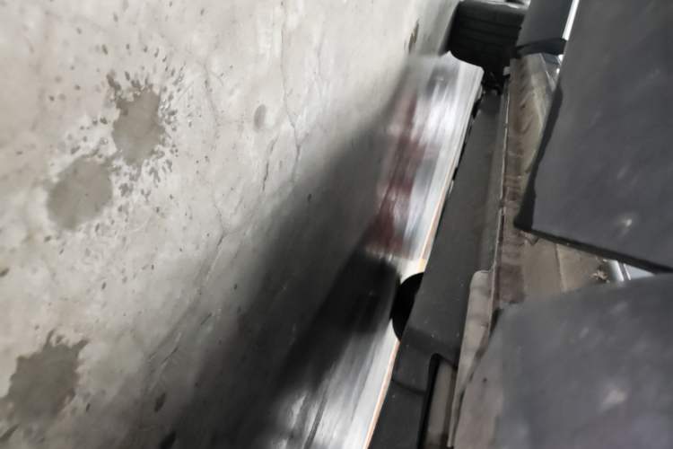 Used BYD Song PLUS New Energy 2021 EV Flagship Model Right Side Sill