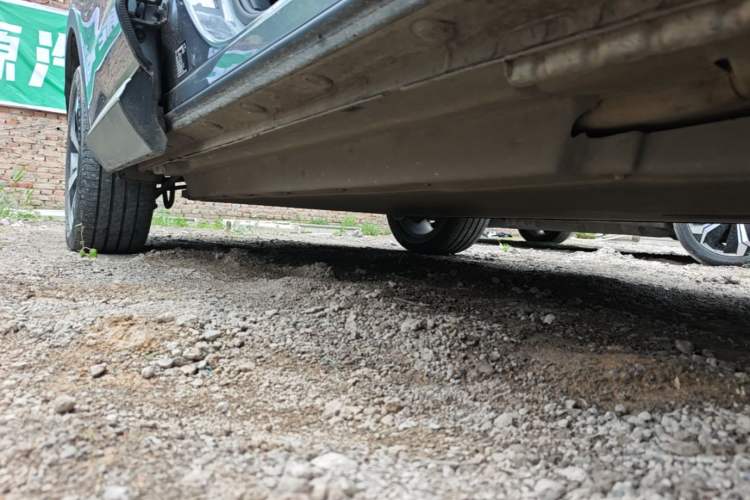 Used BYD Song PLUS New Energy 2021 EV Deluxe Model Right Side Sill